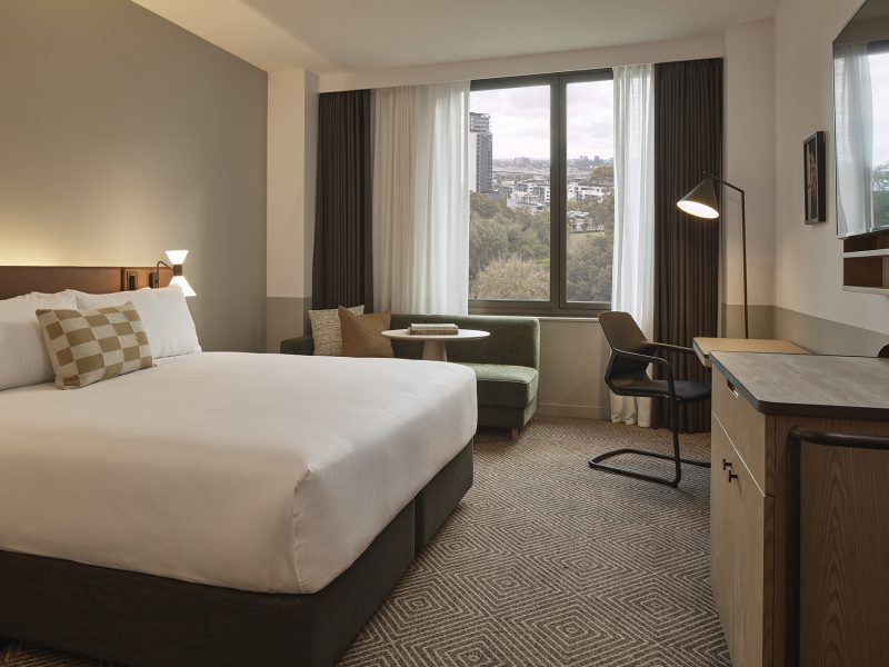 Flagstaff Gardens Hotel Melbourne - Image 1